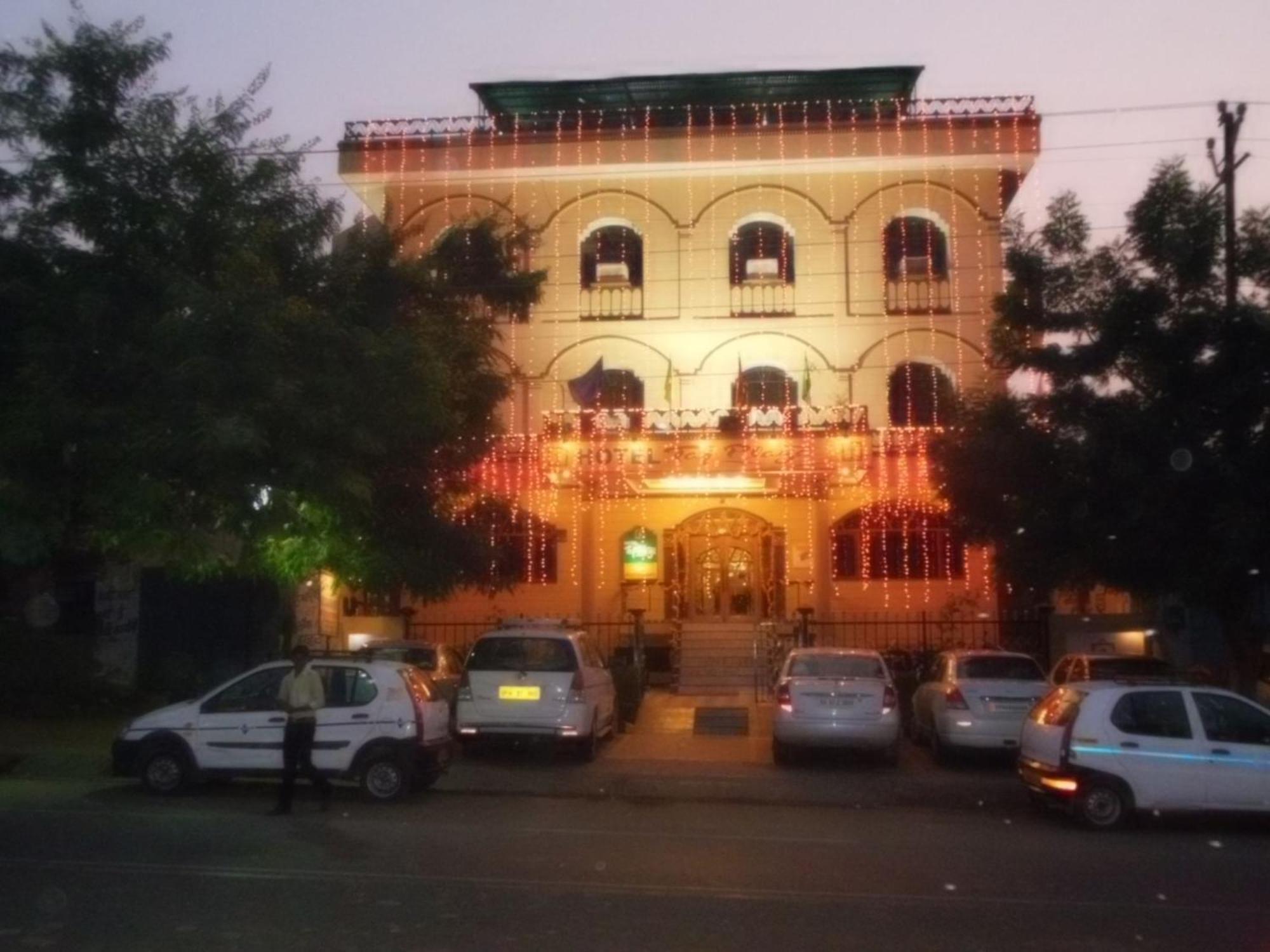 Hotel Taj Plaza, Vip Road, Agra Agra  Extérieur photo