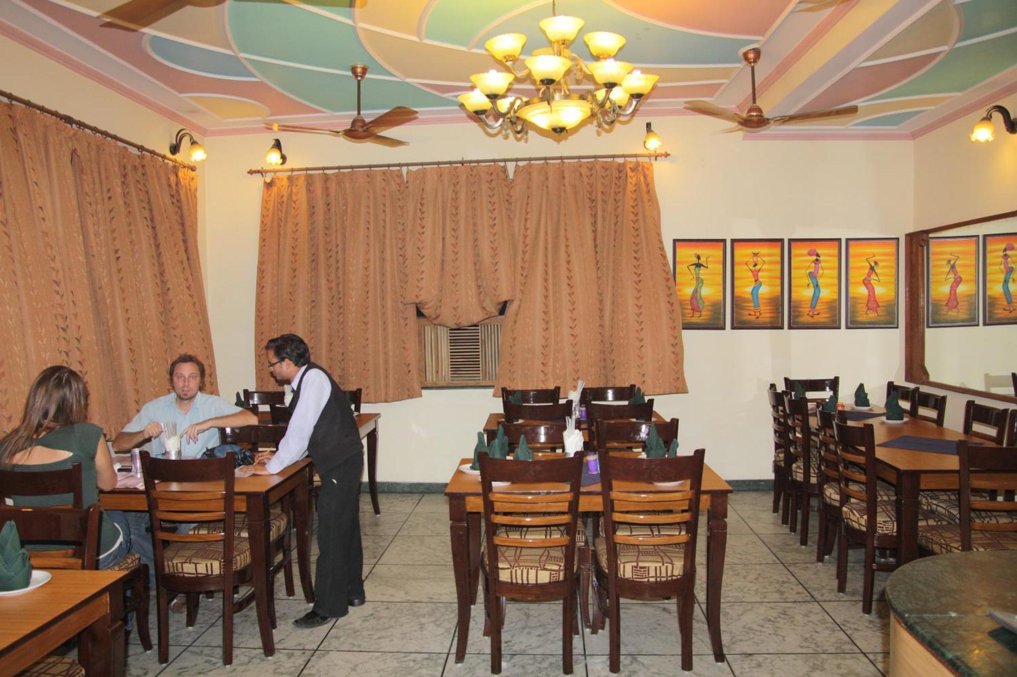 Hotel Taj Plaza, Vip Road, Agra Agra  Extérieur photo