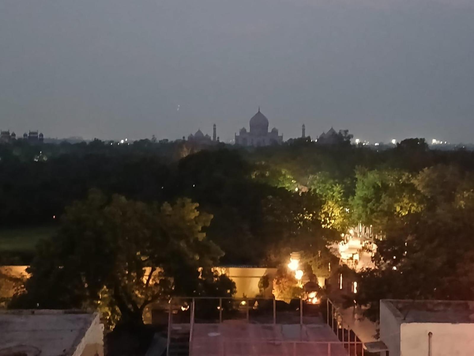 Hotel Taj Plaza, Vip Road, Agra Agra  Extérieur photo